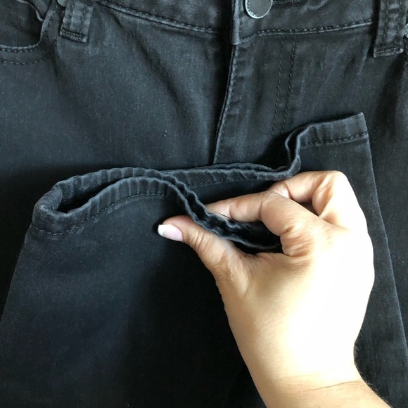 Liverpool Sadie Straight Faded Black Jeans - Picture 10 of 13